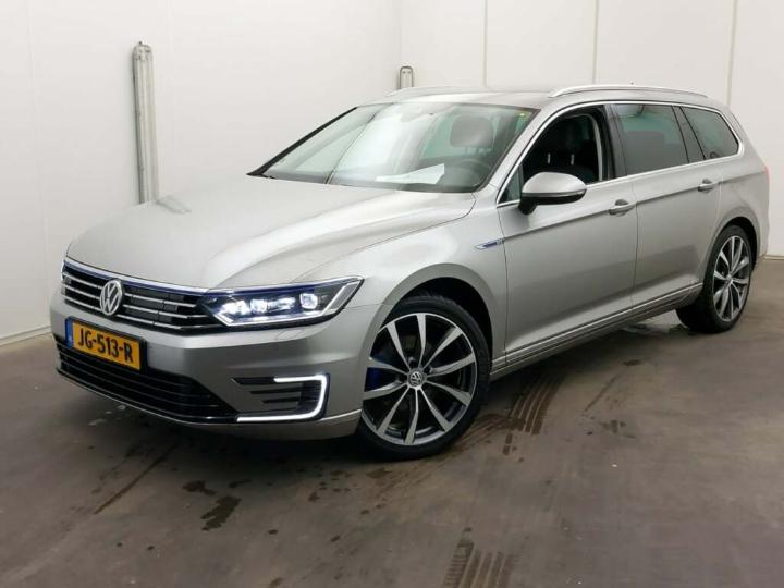 VOLKSWAGEN PASSAT 2015 wvwzzz3czge135066