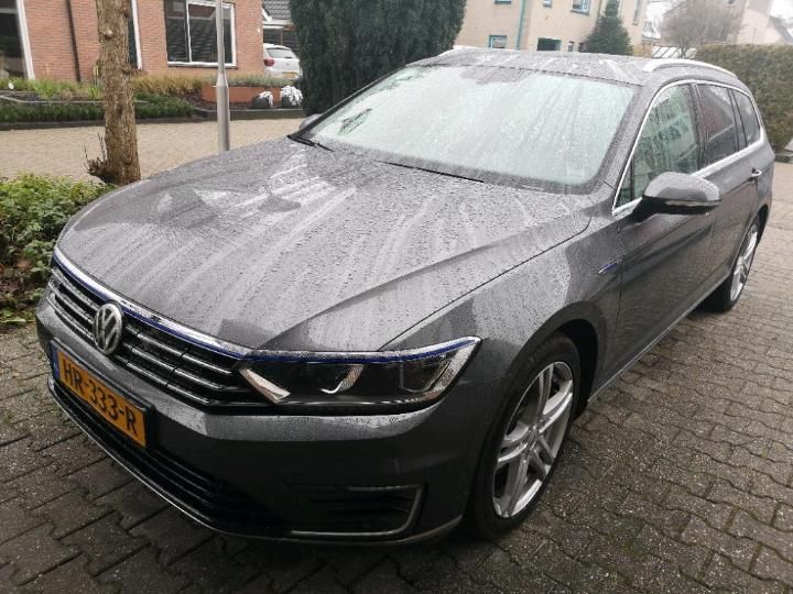 VOLKSWAGEN PASSAT 2015 wvwzzz3czge135474