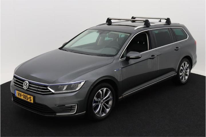 VOLKSWAGEN PASSAT 2015 wvwzzz3czge135546