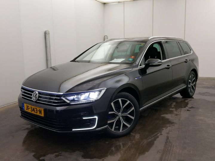 VOLKSWAGEN PASSAT 2015 wvwzzz3czge135645