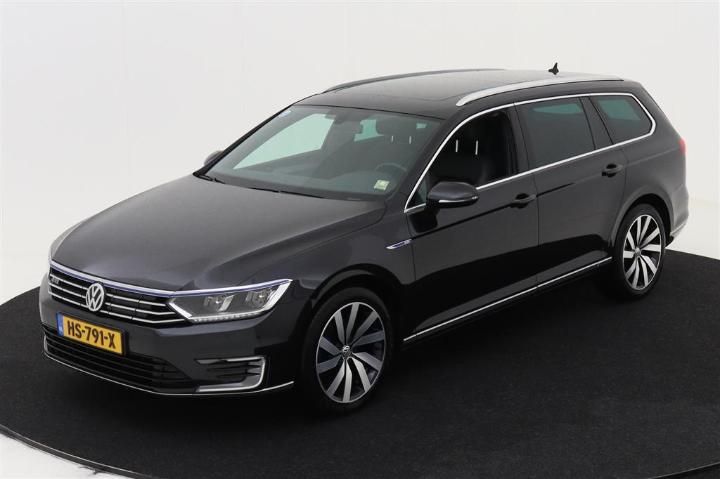 VOLKSWAGEN PASSAT 2015 wvwzzz3czge136528