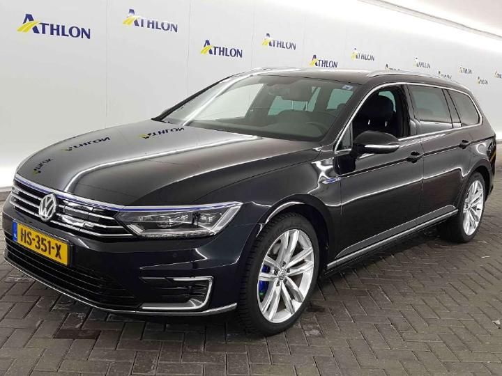 VOLKSWAGEN PASSAT 2015 wvwzzz3czge136666