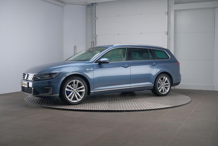 VOLKSWAGEN PASSAT 2015 wvwzzz3czge137612