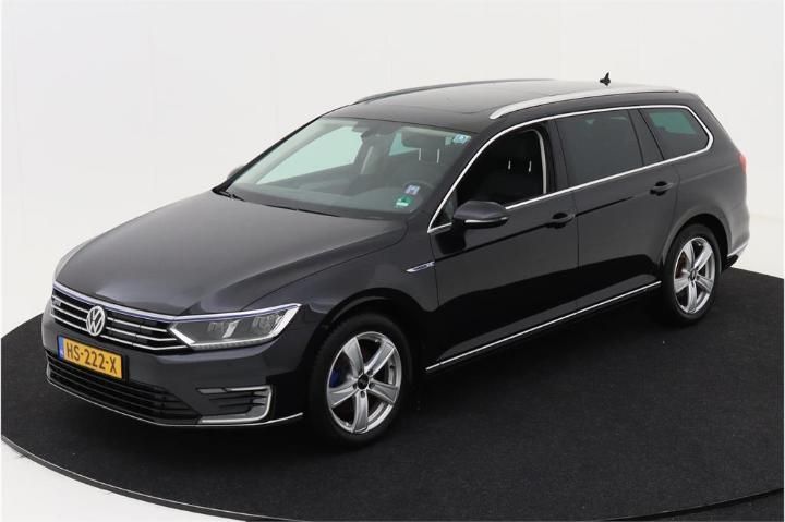 VOLKSWAGEN PASSAT 2015 wvwzzz3czge137743