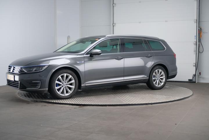 VOLKSWAGEN PASSAT 2015 wvwzzz3czge144227