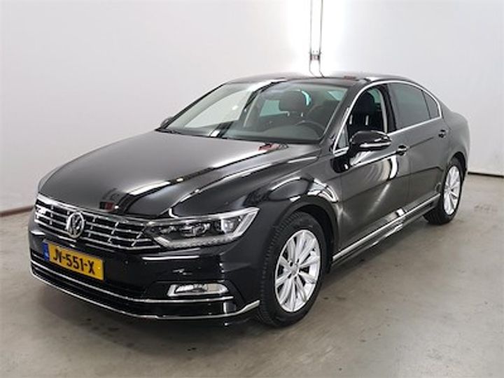 VOLKSWAGEN PASSAT 2016 wvwzzz3czge144344