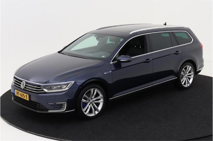 VOLKSWAGEN PASSAT 2015 wvwzzz3czge144562