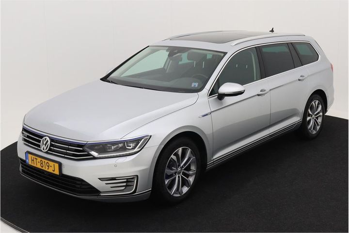 VOLKSWAGEN PASSAT 2015 wvwzzz3czge144796