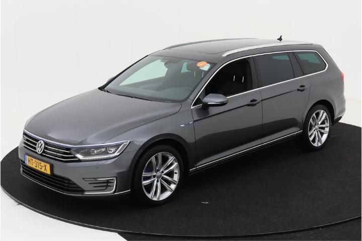 VOLKSWAGEN PASSAT 2015 wvwzzz3czge144921