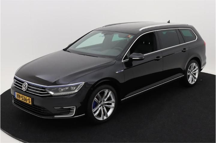 VOLKSWAGEN PASSAT 2015 wvwzzz3czge145306