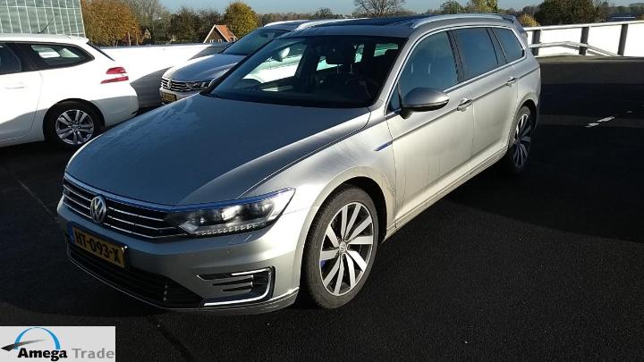 VOLKSWAGEN PASSAT 2015 wvwzzz3czge145579