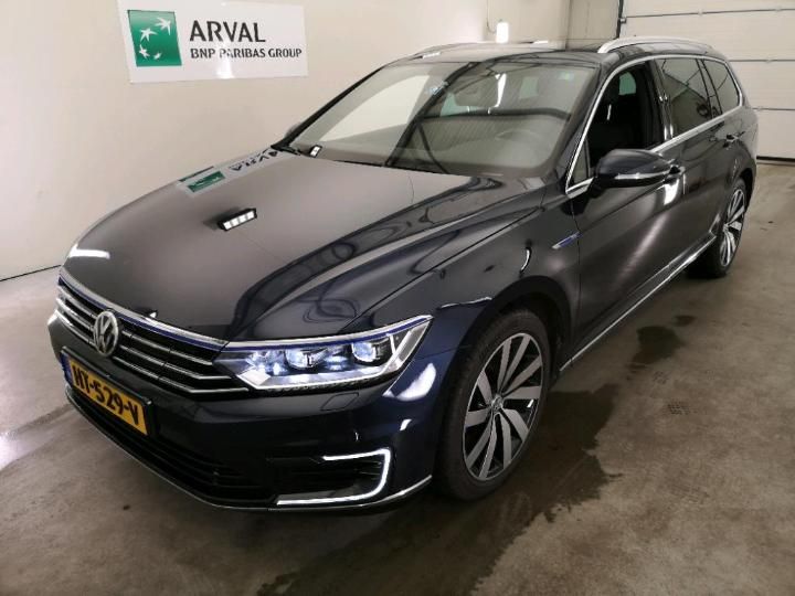 VOLKSWAGEN PASSAT 2015 wvwzzz3czge145705