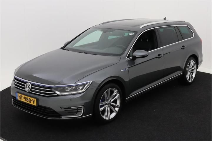 VOLKSWAGEN PASSAT 2015 wvwzzz3czge145845