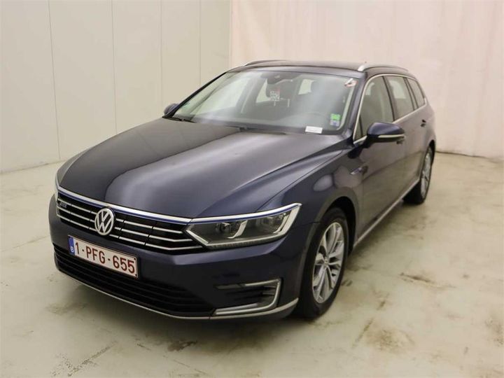 VOLKSWAGEN PASSAT 2016 wvwzzz3czge160303