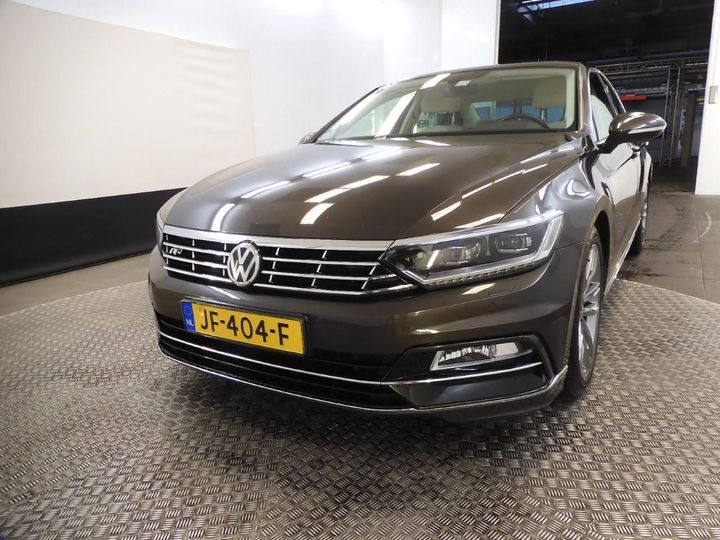 VOLKSWAGEN PASSAT 2016 wvwzzz3czge160668