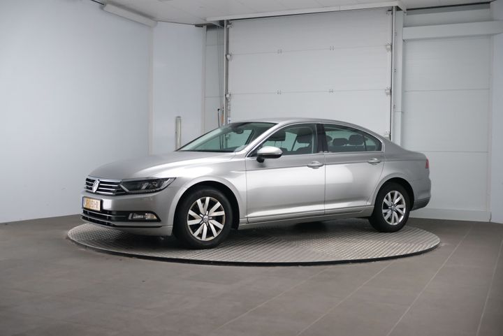 VOLKSWAGEN PASSAT 2016 wvwzzz3czge172239