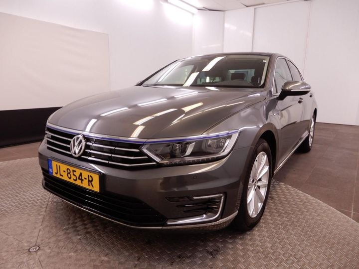 VOLKSWAGEN PASSAT 2016 wvwzzz3czge185372