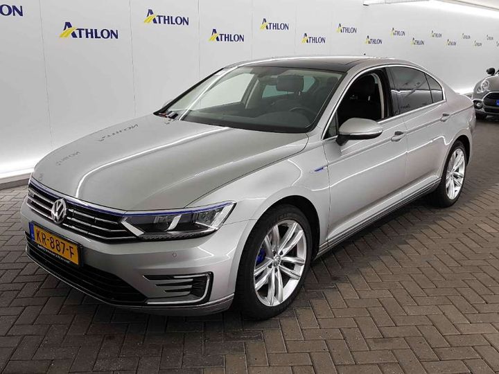 VOLKSWAGEN PASSAT 2016 wvwzzz3czge185472