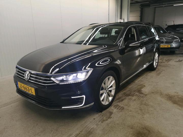 VOLKSWAGEN PASSAT 2016 wvwzzz3czge198237