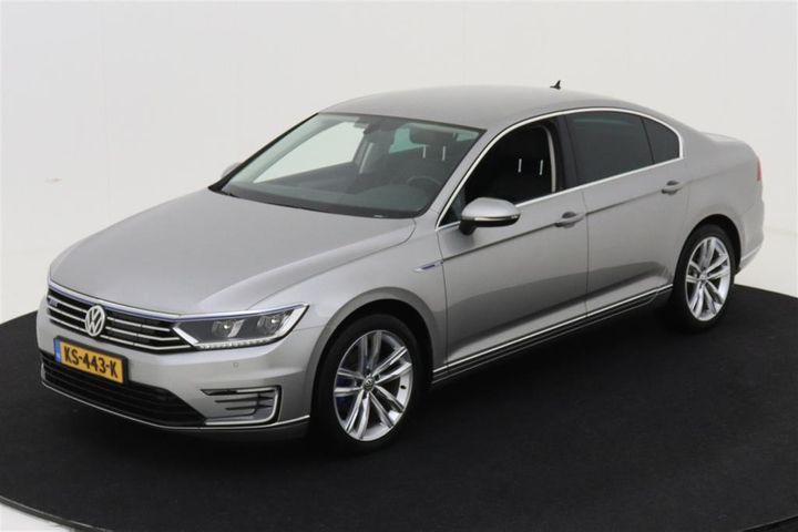 VOLKSWAGEN PASSAT 2016 wvwzzz3czge201546