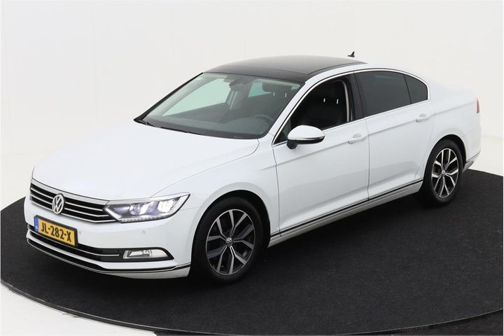 VOLKSWAGEN PASSAT 2016 wvwzzz3czge223248