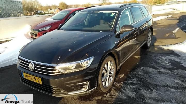 VOLKSWAGEN PASSAT 2016 wvwzzz3czge224947