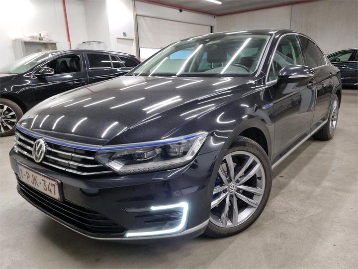 VOLKSWAGEN PASSAT 2016 wvwzzz3czge225160