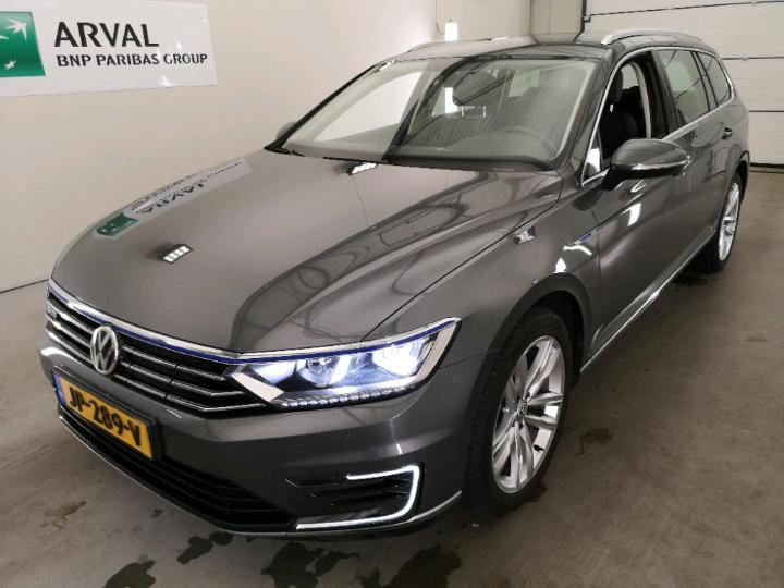 VOLKSWAGEN PASSAT 2016 wvwzzz3czge225551