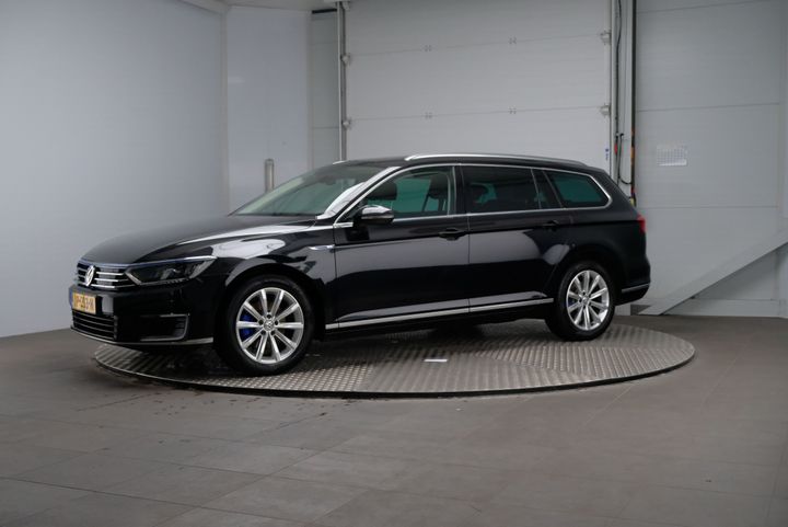 VOLKSWAGEN PASSAT 2016 wvwzzz3czge226338