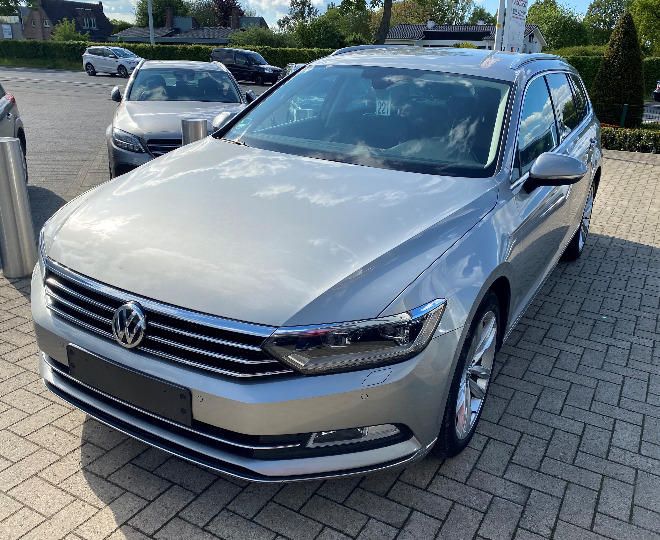 VOLKSWAGEN PASSAT 2016 wvwzzz3czge233165