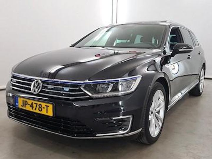 VOLKSWAGEN PASSAT 2016 wvwzzz3czge236017