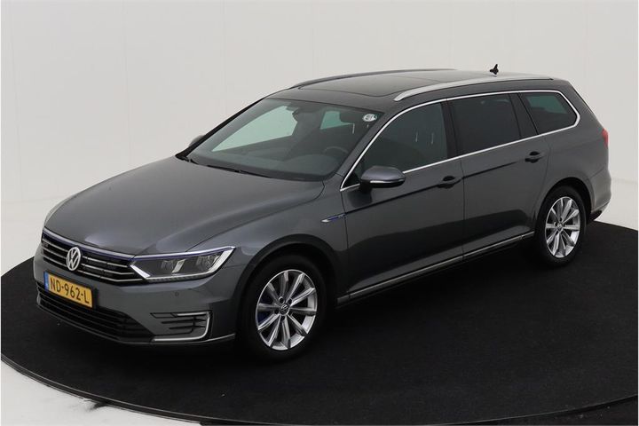 VOLKSWAGEN PASSAT 2016 wvwzzz3czge236917