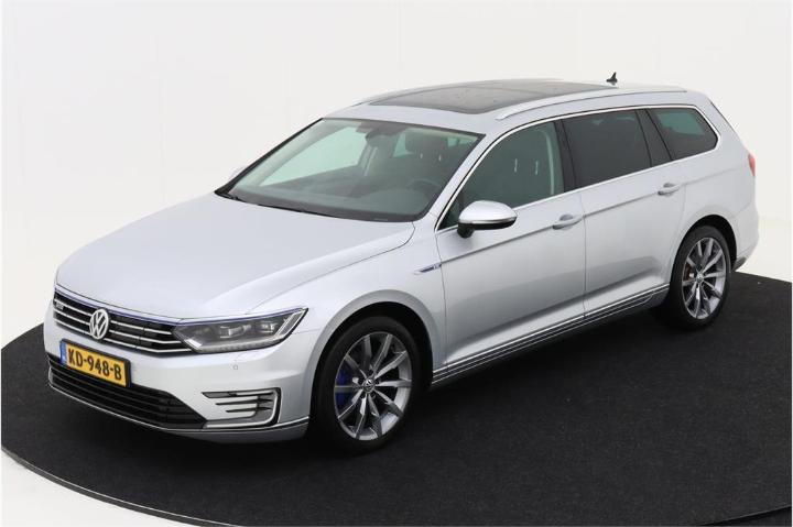 VOLKSWAGEN PASSAT 2016 wvwzzz3czge237448