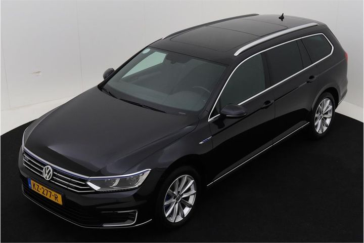 VOLKSWAGEN PASSAT 2016 wvwzzz3czge237727