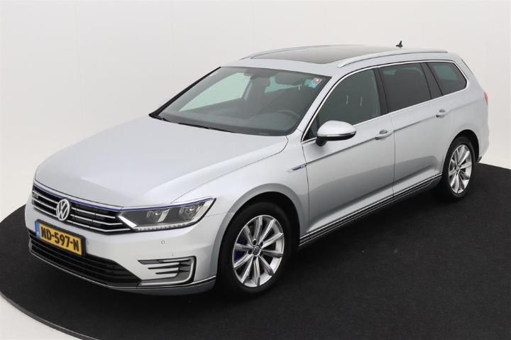 VOLKSWAGEN PASSAT 2016 wvwzzz3czge237801