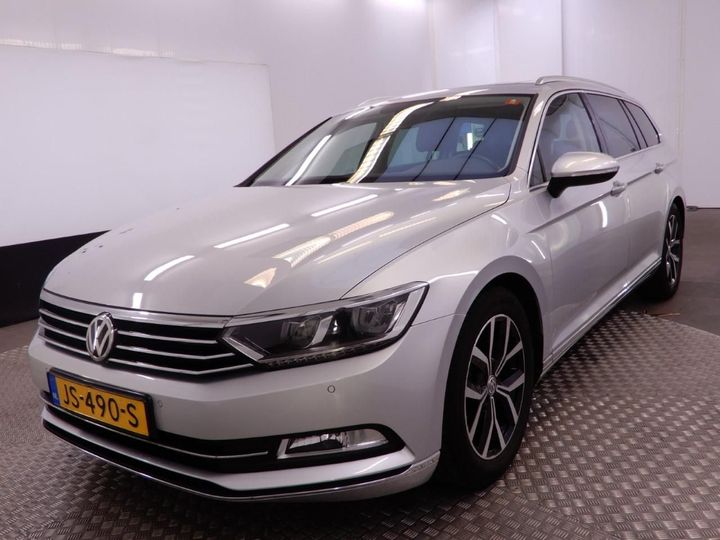 VOLKSWAGEN PASSAT 2016 wvwzzz3czge241670