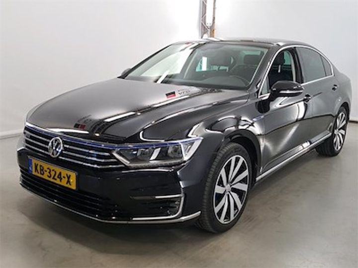 VOLKSWAGEN PASSAT 2016 wvwzzz3czge246121