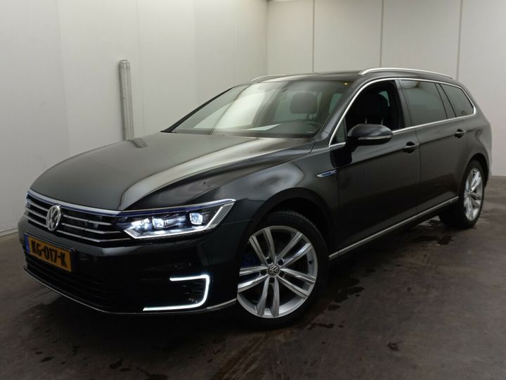 VOLKSWAGEN PASSAT 2016 wvwzzz3czge247393