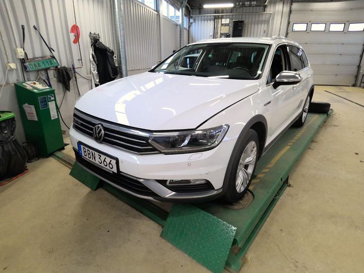 VOLKSWAGEN PASSAT 2016 wvwzzz3czhe006859