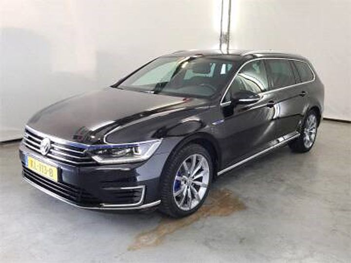 VOLKSWAGEN PASSAT 2016 wvwzzz3czhe008800