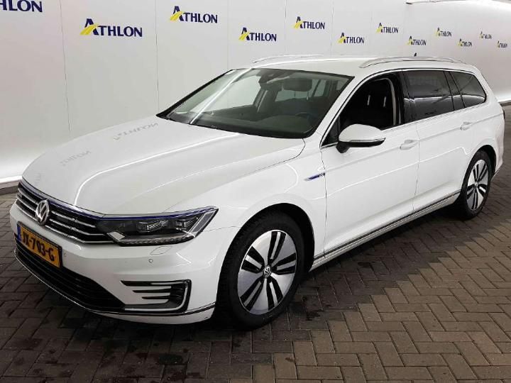 VOLKSWAGEN PASSAT 2016 wvwzzz3czhe009276