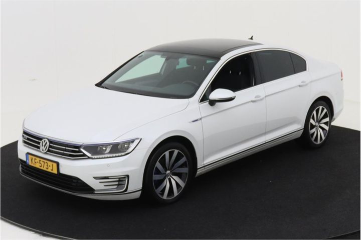 VOLKSWAGEN PASSAT 2016 wvwzzz3czhe010115