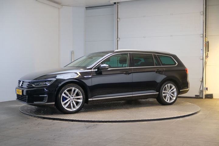 VOLKSWAGEN PASSAT 2016 wvwzzz3czhe010471