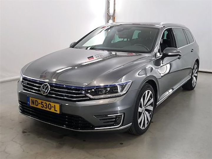 VOLKSWAGEN PASSAT 2016 wvwzzz3czhe014414