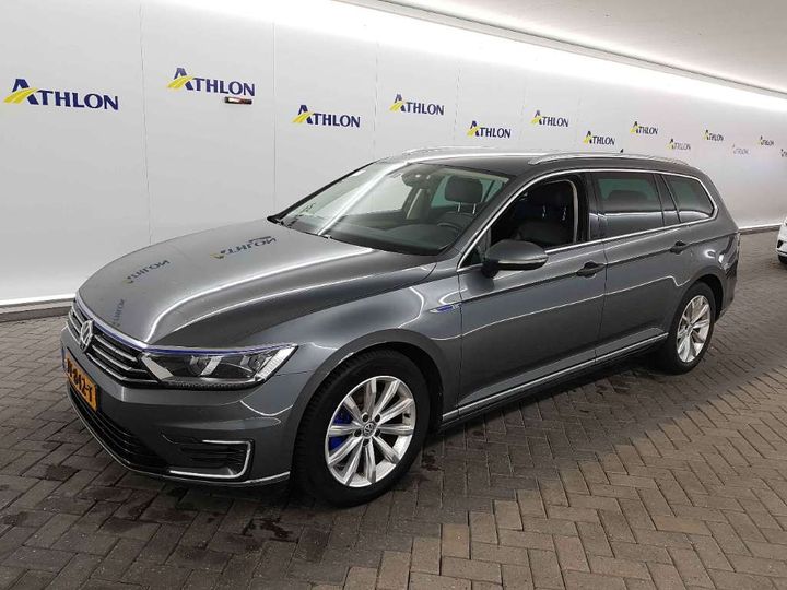 VOLKSWAGEN PASSAT 2016 wvwzzz3czhe014527