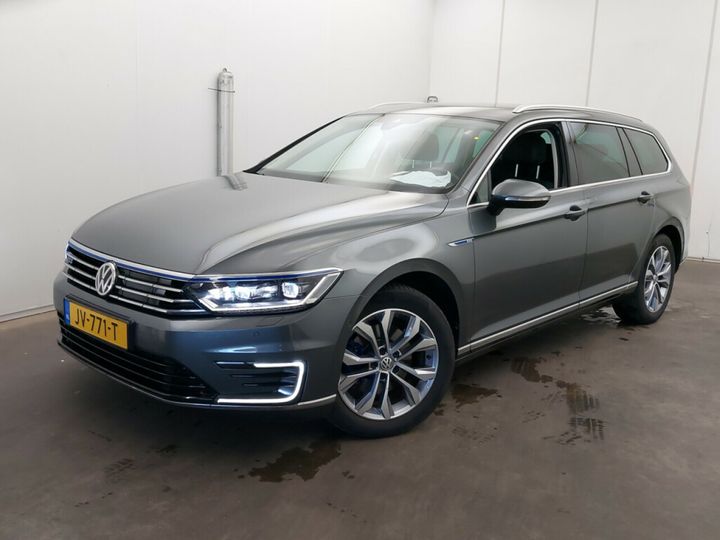 VOLKSWAGEN PASSAT 2016 wvwzzz3czhe015714