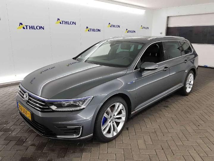 VOLKSWAGEN PASSAT 2016 wvwzzz3czhe016819