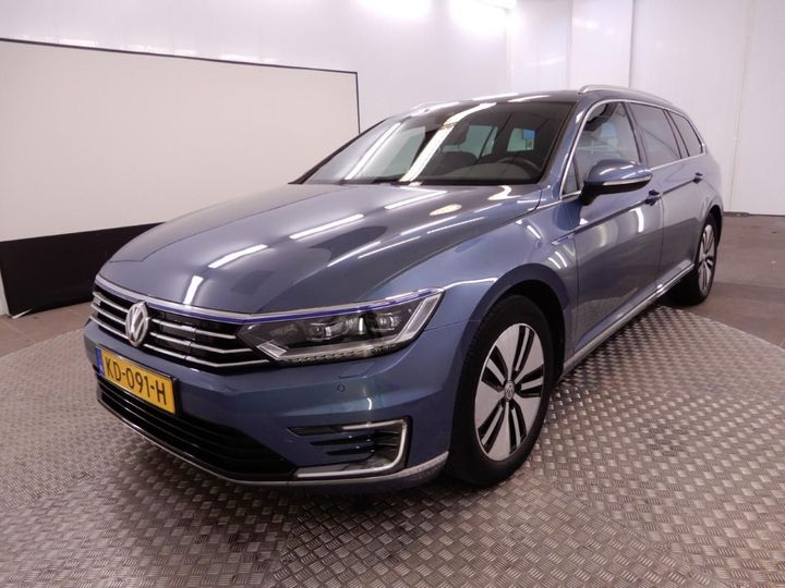 VOLKSWAGEN PASSAT 2016 wvwzzz3czhe016906