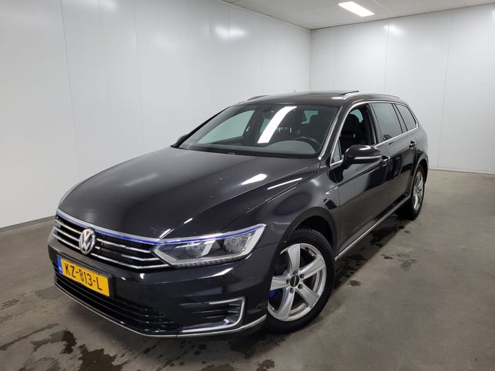 VOLKSWAGEN PASSAT 2016 wvwzzz3czhe017134