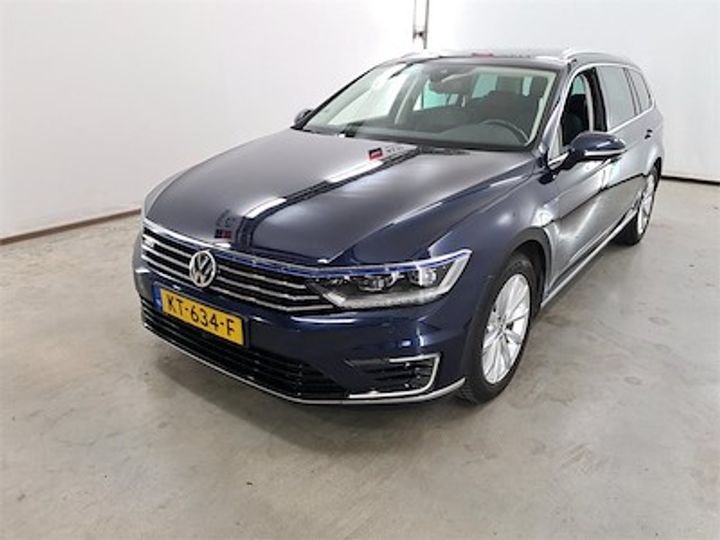 VOLKSWAGEN PASSAT 2016 wvwzzz3czhe018840